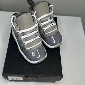 Air Jordan 11 Retro TD ‘Cool Grays’
